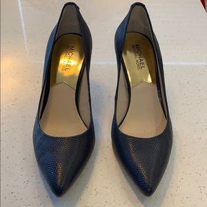 Michael Kors blue snakeskin heels with 3in heel